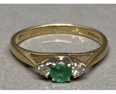 9ct gold emerald &amp; diamond 3 stone ring, size K, 1.6g