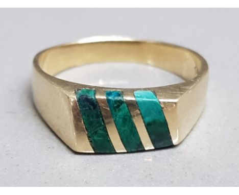 14ct gold &amp; malachite ring, size R, 4.5g