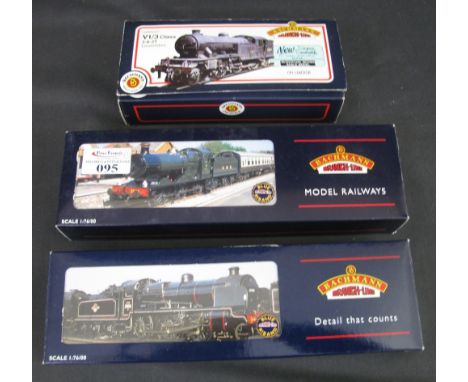 Two Bachmann branch-line model railways, scale 1:76/00 models to include: N Class 31401 BR black L/Crest slope sided tender; 