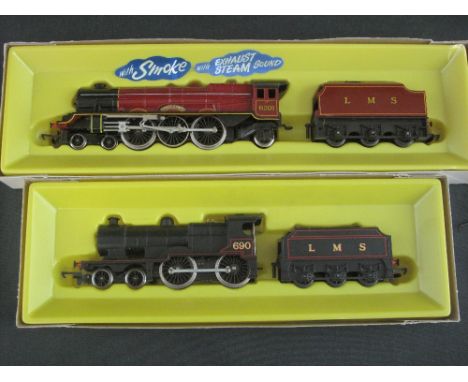 Hornby Railways scale models 00 gauge R.258 L.M.S. 4-6-2 locomotive 'Princess Elizabeth', 6201, together with another Hornby 