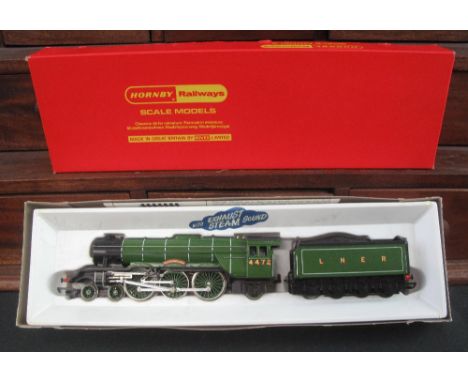 Hornby Railways scale models 00 gauge R.855 L.N.E.R. 4-6-2 locomotive 'Flying Scotsman', 4472, in original box.
(B.P. 24% inc