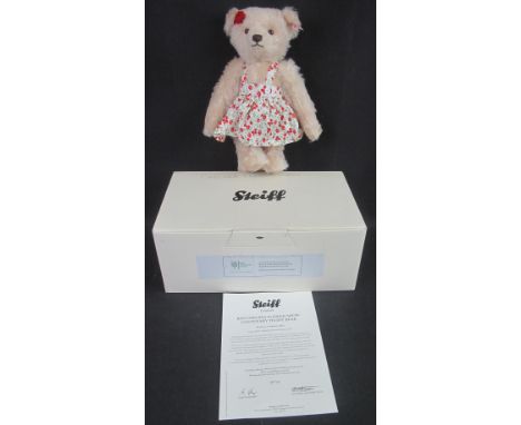 Modern Steiff cream 'R.H.S. Chelsea Flower Show Centenary Teddy Bear', production limited to the year: 2013, no.: 94.  In ori