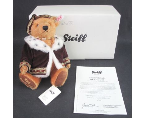 Modern Steiff 'Henry VIII' limited edition teddy bear in original box with certificate etc., no. 86.
(B.P. 24% incl. VAT) CON