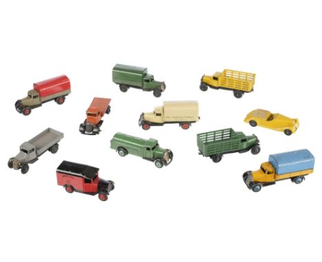 * Dinky Toys. A collection of 33 die-cast metal toy vehicles, mostly 1930s/40s, comprising 13 domestic vehicles (including Ch