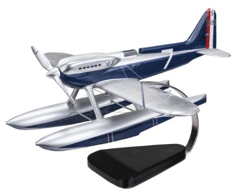 * Schneider Trophy. Supermarine S6, hand built model aircraft, finely detailed with decals, 33.5 cm long x 41 cm wingspan, pr