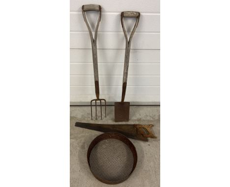 4 vintage garden tools. A wooden handled ladies spade and fork together with a saw and a sieve. 
