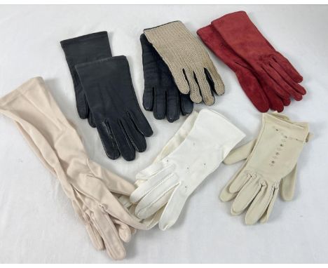 6 pairs of ladies vintage gloves to include red suede, black leather, pale pink evening gloves and cream embroidered day glov