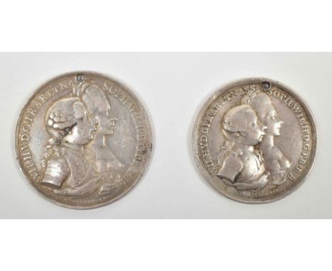 entry into Amsterdam. 1768. Both silver. By J.G. Holtzhey. Double portrait to the right, reverse shows cherub w. city coat of