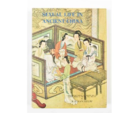 A Preliminary Survey of Chinese Sex and Society from ca. 1500 B.C. until 1644 A.D., Leiden, Brill, 1974. 1st ed. 392 p. 4 to.