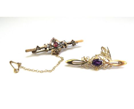 Two 9ct gold bar brooches, amethyst and seedpearl examples, 5.9g 