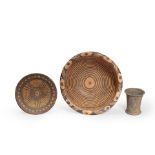 TWO INTERIOR-DECORATED PAINTED POTTERY BOWLS AND A GREY STONEWARE BEAKER CUP Neolithic (4)
