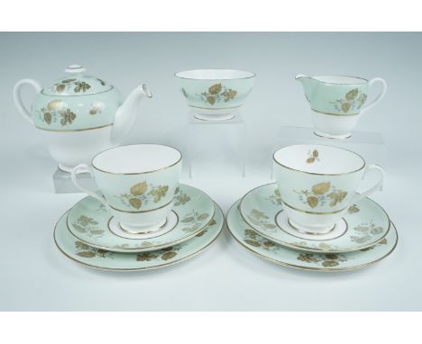 A Shelley "Green Peony" cabaret tea set