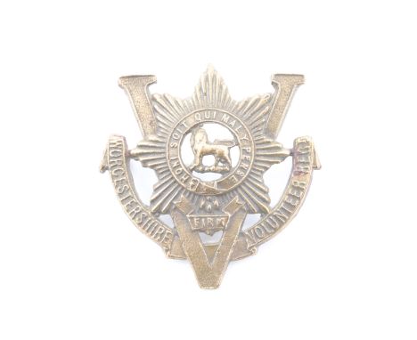 A Worcester Volunteers VTC cap badge
