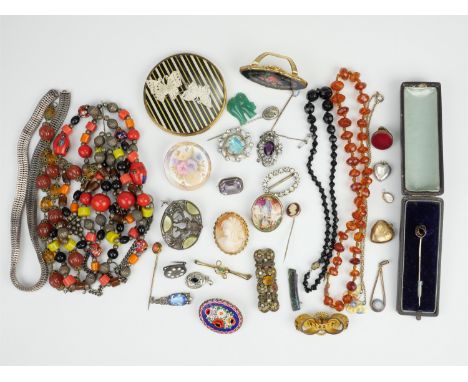 A quantity of vintage and costume jewellery, including a millefiori glass bead necklace, a ceramic brooch having hand painted