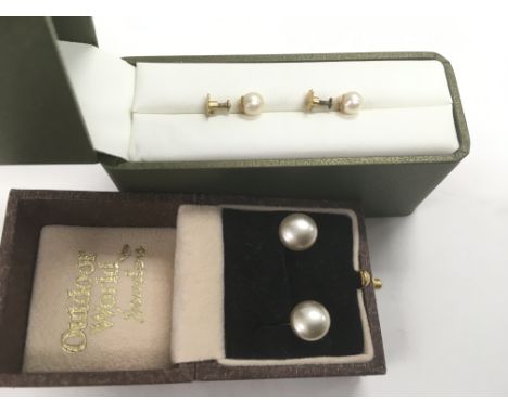 Two pairs of 9ct gold pearl earrings.
