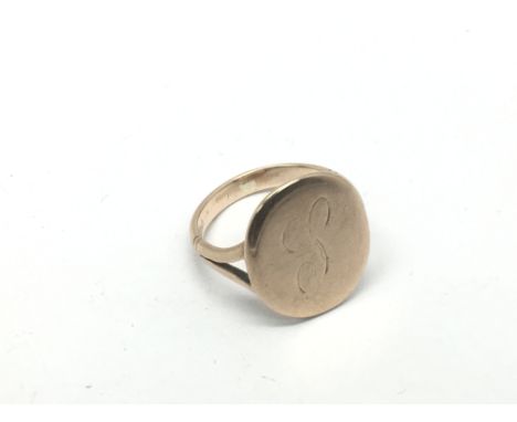 A 9ct gold tablet ring, approx 2.5g and approx size E-F.