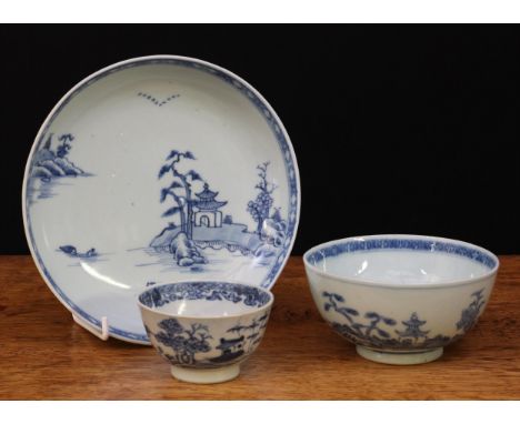 Shipwreck Porcelain - The Nanking Cargo - an 18th century Chinese bowl, painted in tones of underglaze blue with pagodas and 