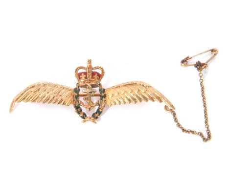 9ct gold Royal Navy Fleet Air Arm sweetheart brooch, the crown enamel laurel wreath with an applied anchor to the voided cent