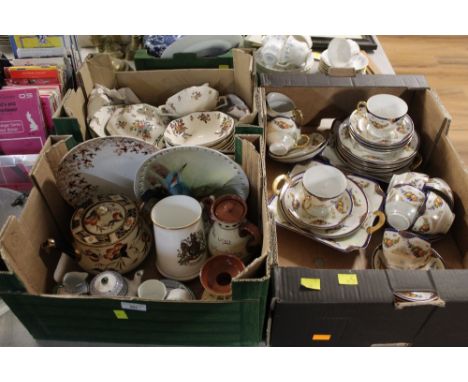 Three boxes of mixed ceramics to include a lustre part tea service, Royal Doulton Old Leeds Sprays tea ware, Torquay ware, co