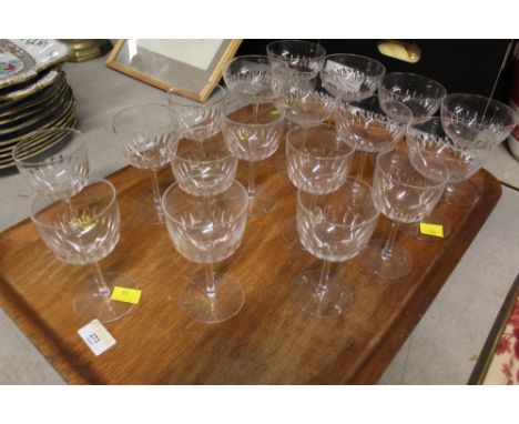 A tray of vintage glassware to include drinking glasses