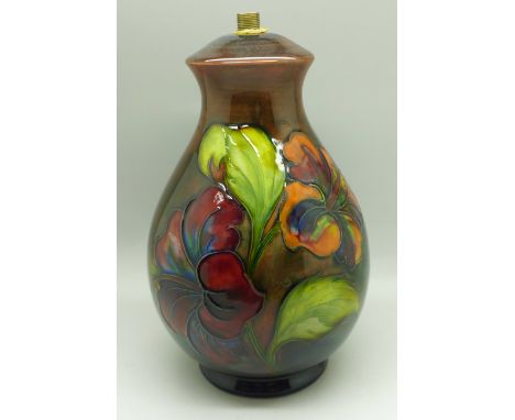 A Moorcroft hibiscus table lamp base, 19.5cm 