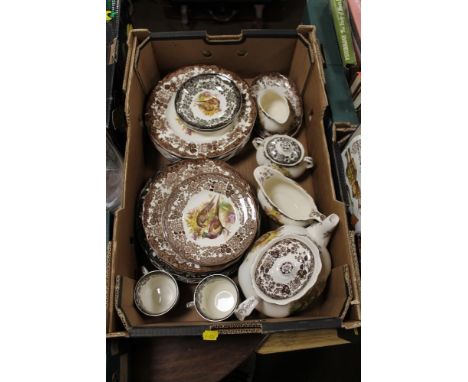 A TRAY OF ROYAL WORCESTER PALISSY TEA AND DINNER WARE 