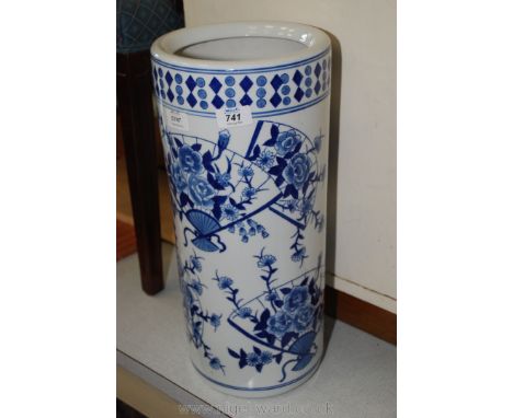 Large pottery blue and white stick stand