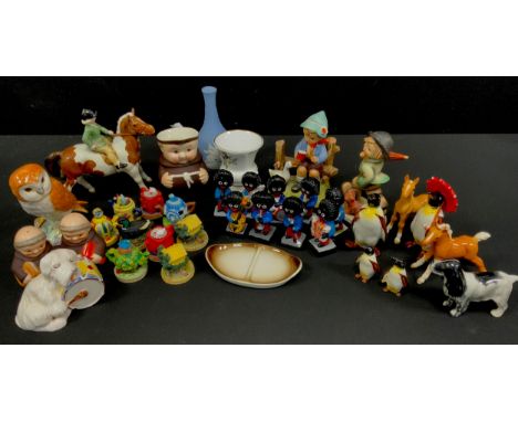 Beswick Girl on Skewbald Pony, no 1499, 12 cm high, printed marks, confroming pair of Palmino pony's, 10 cm high, others; Goe