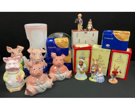 Royal Copenhagen Mini Circus Collection including; Clown with dog, The little Magician, NatWest Wade piggy banks, Royal Doult