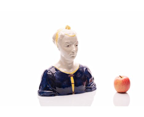 BUST OF A WOMAN IN THE STYLE OF DELLA ROBBIA | ITALY (ITALY / ITALIAN 20TH CENTURY) | 20th century | height 29 cm | marked: m