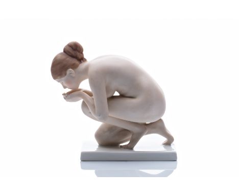 TRINKENDE | ROSENTHAL, DESIGNED BY ERNST WENCK (GERMANY / GERMAN 1924 MODEL) | 1924 model | height 17.5 cm | marked: marked b