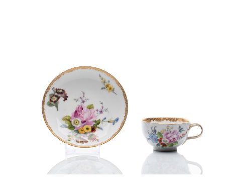 CUP WITH SAUCER | MEISSEN (GERMANY / GERMAN 18TH CENTURY) | 18th century | saucer height 4.3 cm | marked: marked from below w