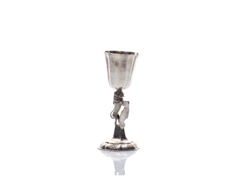 SILVER CUP WITH LION | PRAGUE (CZECH / BOHEMIAN 1817) | 1817 | height 16.5 cm | marked: marked with a stamp office stamp | pr