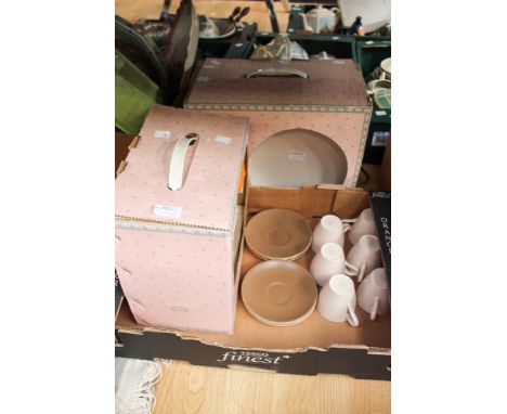 Poole Pottery tea service, dinner service as new with gravy boat, etc, teapot, sepia and mushroom 1968, (three boxes)