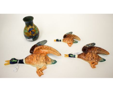 A graduated set of three Sylvac flying duck wall plaques, mould nos 1360, 1402 and 1401, together with a Gouda 'Pensee' patte
