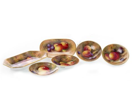 SET OF ROYAL WORCESTER CIRCULAR PIN DISHES, painted with fruit by E Townsend and A Shuck, 7.5cm diameter, along with two othe
