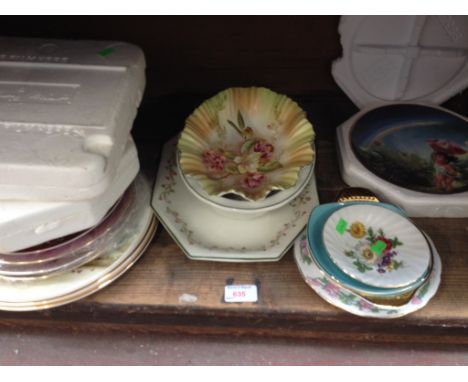 SHELF OF COLLECTORS PLATES AND OTHER POTTERY