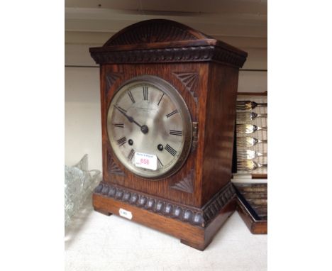 BARRACLOUGH LEEDS OAK EDWARDIAN MANTEL CLOCK. H30CM       D4