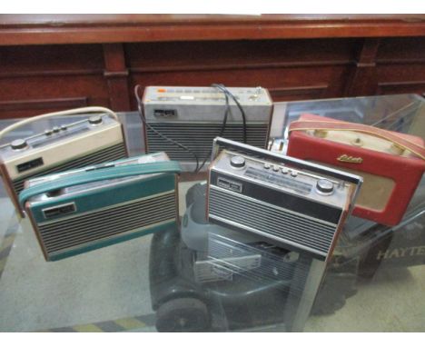A group of five vintage Roberts radios