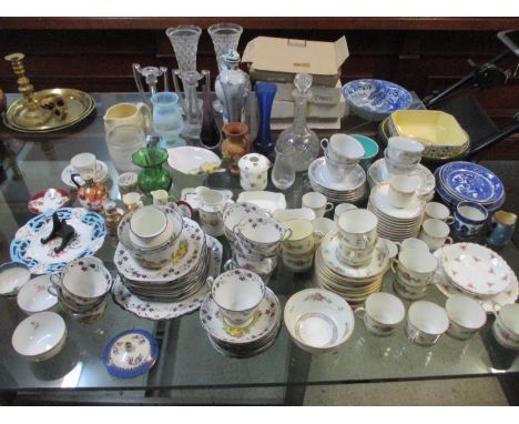 A mixed quantity of ceramics and glassware to include a Melba ware part tea set, Royal Crown Derby miniature tyg cup and sauc