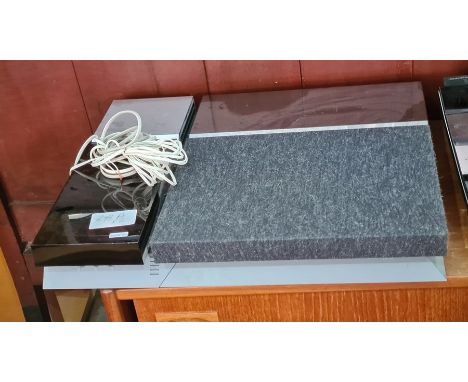 Pair of Bang & Olufsen Beolab 4500 wall speakers with built-in display and active amplifier 