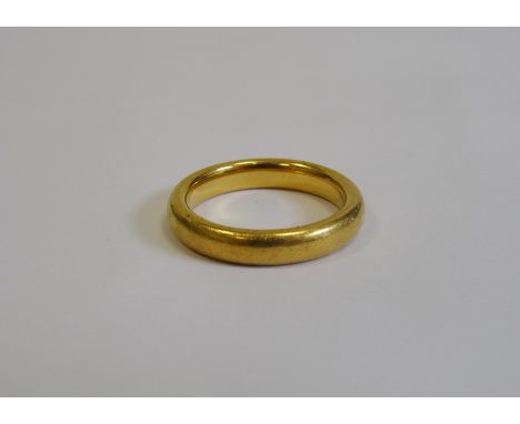 22ct gold wedding ring, 7.4gCondition ReportSome very light surface scratches. Size M