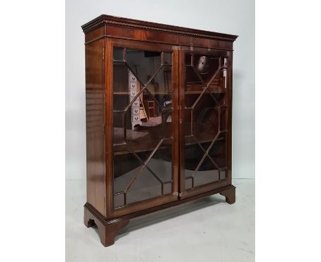 20th century mahogany display cabinet with astragal-glazed doors, bracket feet, 97cm x 110cm 