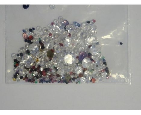 Bag of loose mixed stones including cubic zirconia, ruby, sapphire, emerald, amethyst and other gemstones, 80ct approx 