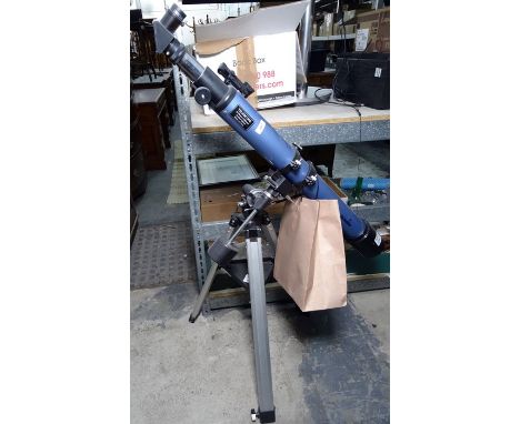 Sky Watcher telescope D=70mm, F=900mm, coated optics on tripod
