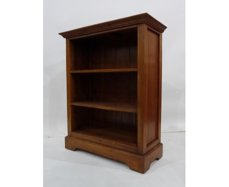 20th century open bookcase, bracket feet, 83 x 100cm