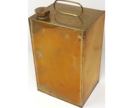 Vintage polished brass motor vehicle oil or petrol can marked Spiritus. P&amp;P Group 3 (£25+VAT for the first lot and £5+VAT