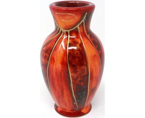 Anita Harris deco rays vase, signed in gold, H: 13 cm. P&amp;P Group 1 (£14+VAT for the first lot and £1+VAT for subsequent l