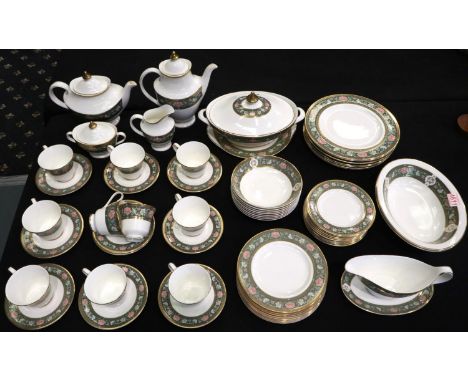 Royal Doulton dinner service in the Tudor Court pattern, of 64 pieces. Not available for in-house P&amp;P 