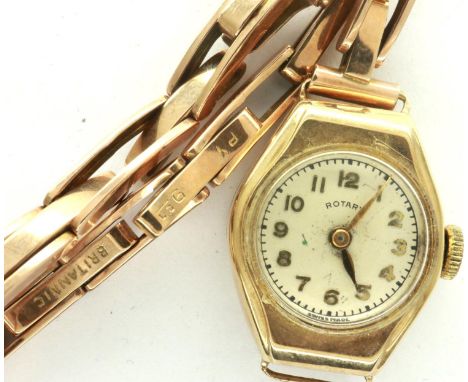 ROTARY: 9ct gold ladies wristwatch on a 9ct gold bracelet, not working at lotting, total weight 13.7g. P&amp;P Group 1 (£14+V